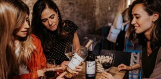 ¿Cuál es el vino ideal según el zodíaco?, decúbrelo aquí ¿Que vino debes beber en este 2026?