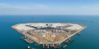 Valija Viajera El Aeropuerto Internacional Dalian Jinzhouwan, levantado sobre una isla artificial en la bahía de Jinzhou