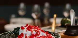 Por quinto año consecutivo inicia temporada de Chiles en nogada en Carmela y Sal Ya puedes disfrutar los chiles en nogada en Carmela y Sal