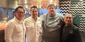 Los chefs, Ángel Vázquez, David Fuentes y Omar Domínguez, invaden la cocina de José Luis Ronquillo Los chefs José Luis Ronquillo, Ángel Vázquez, David Fuentes y Omar Domínguez