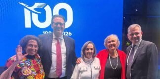 Lufthansa celebra: 60 años de operar en México y 100 a nivel global Patricia Torres, Dirk Janzen, Marisa Eschenbach, Hane Ziehl y Alejandro Arias